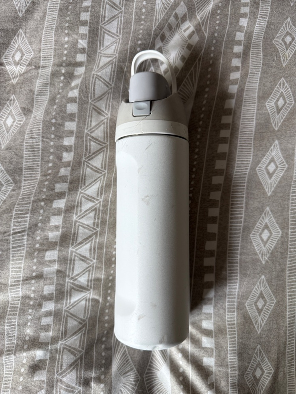 owalo White Insulated Water Bottle with Silicone Sleeve - Picture 2 of 2